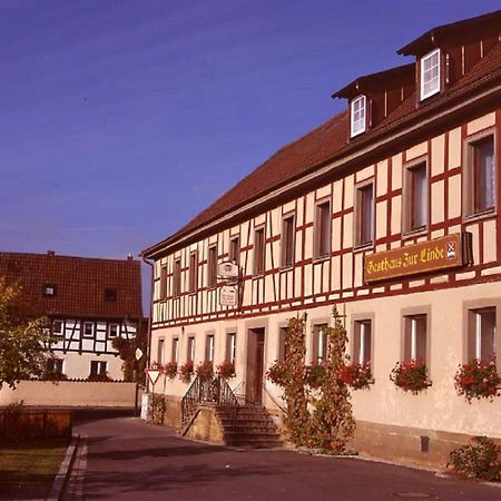 Landgasthof "Zur Linde" Hotel Irmelshausen Bagian luar foto